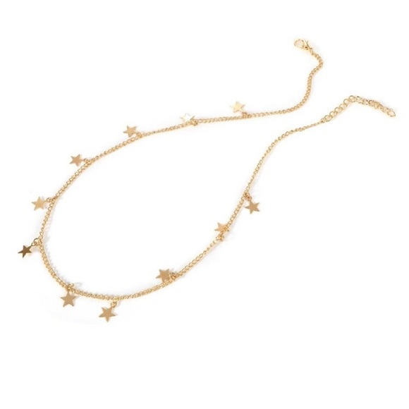 Gold Star Necklace - Picture 5 of 7